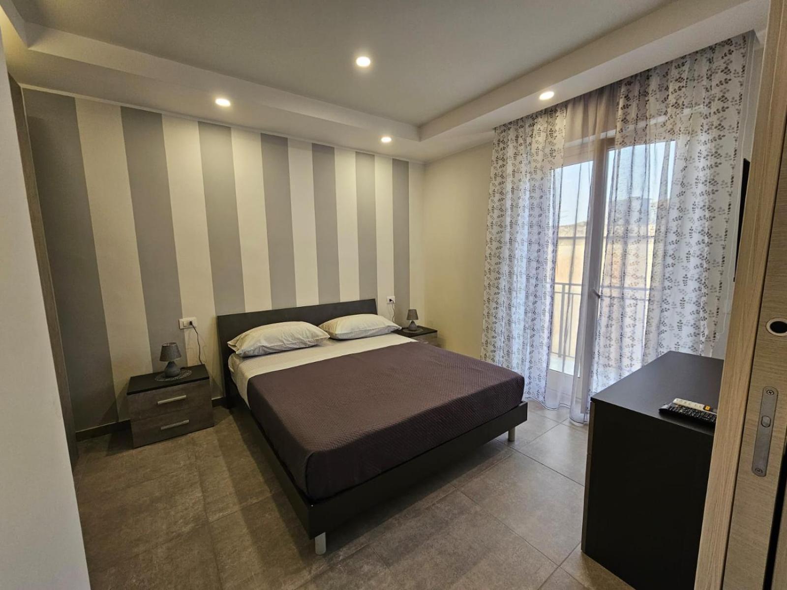 Flowers Apartments Marineo Ngoại thất bức ảnh